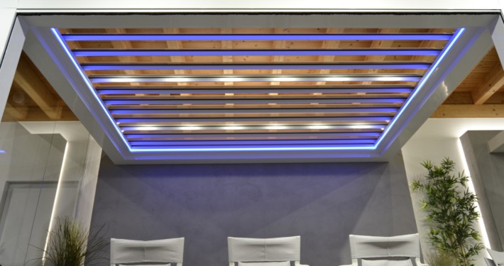 Innovatec Design showroom pergola