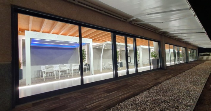 Innovatec Design showroom pergola