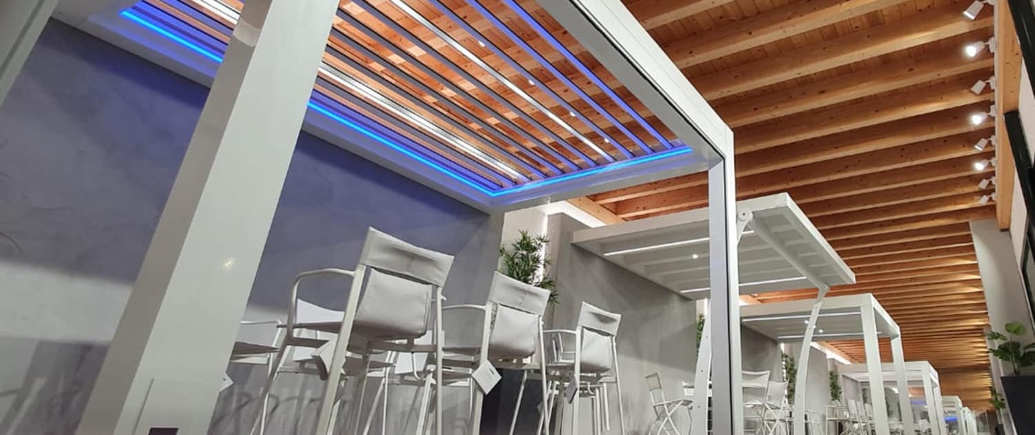 Innovatec Design showroom pergola