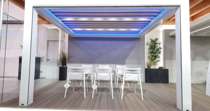 Innovatec Design showroom pergola