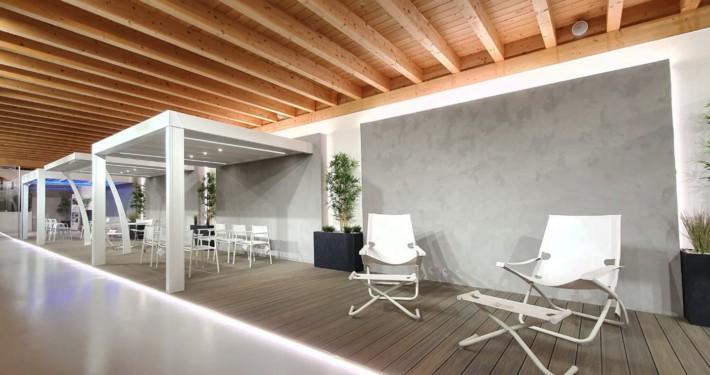 Innovatec Design showroom pergola